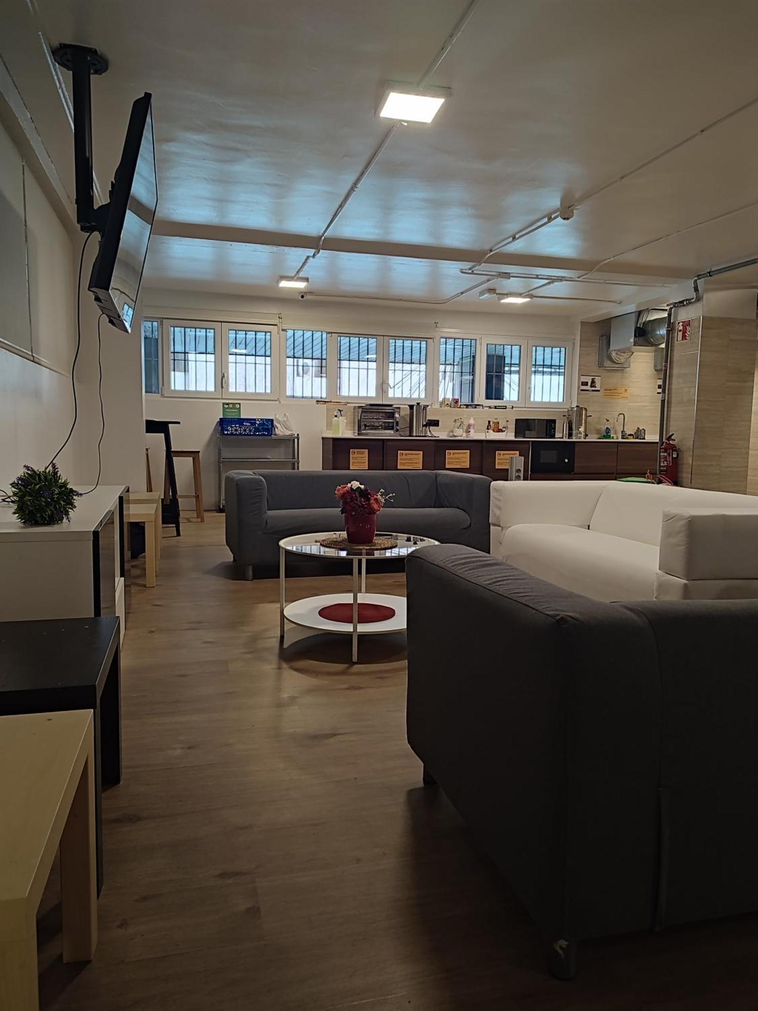 Bilbao Metropolitan Hostel By Bossh Hotels Bagian luar foto