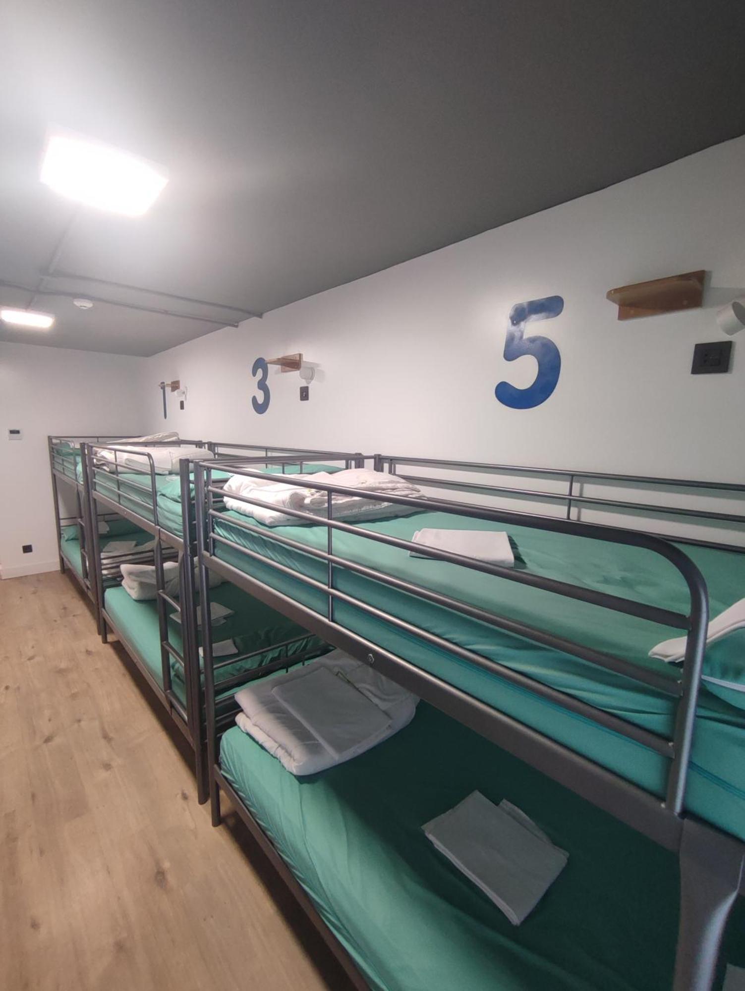 Bilbao Metropolitan Hostel By Bossh Hotels Bagian luar foto