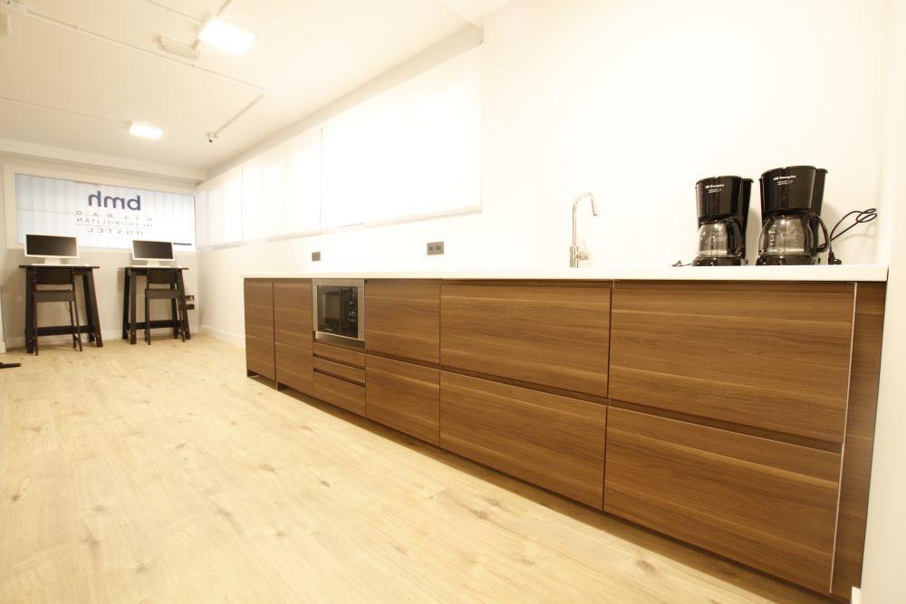 Bilbao Metropolitan Hostel By Bossh Hotels Bagian luar foto
